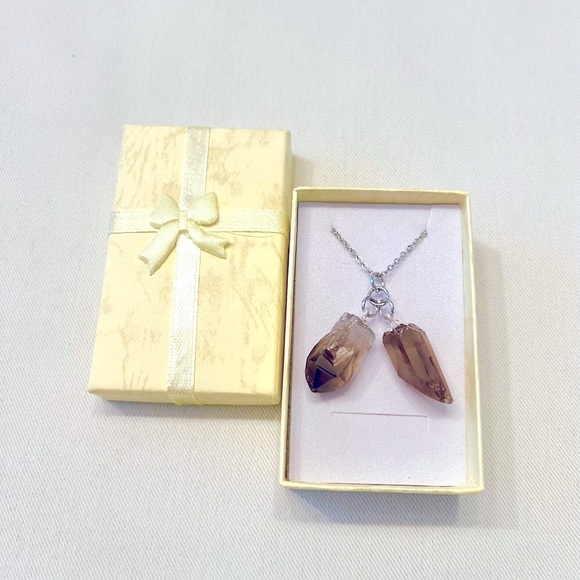 Smoky Quartz Silver Toned Necklace with Gift Box. Chain length - 17 inches. - Picture 9 of 9